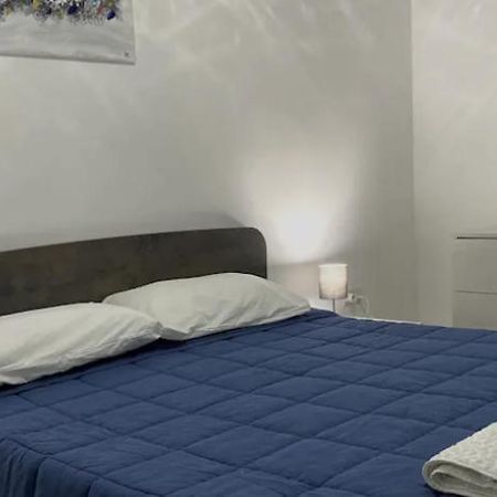 F1 2 St Julians, Private Room, Bathroom & Living Shared Saint Julian's Εξωτερικό φωτογραφία