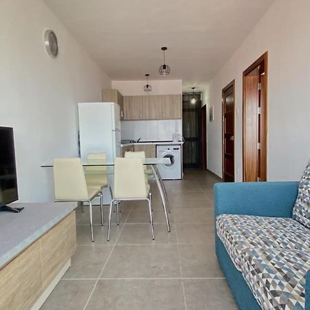 F1 2 St Julians, Private Room, Bathroom & Living Shared Saint Julian's Εξωτερικό φωτογραφία